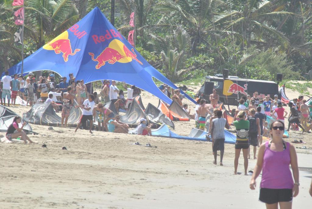 Cabarete Surf Camp Hotel Bagian luar foto