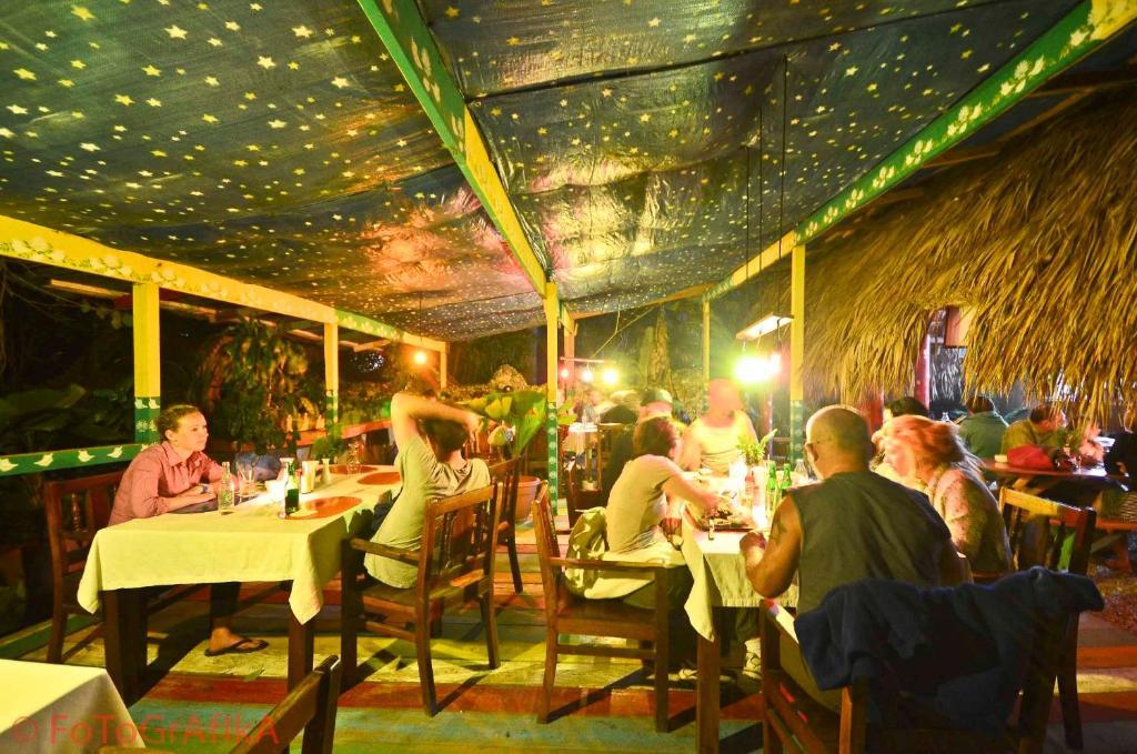 Cabarete Surf Camp Hotel Bagian luar foto