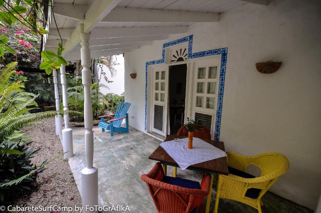 Cabarete Surf Camp Hotel Bagian luar foto