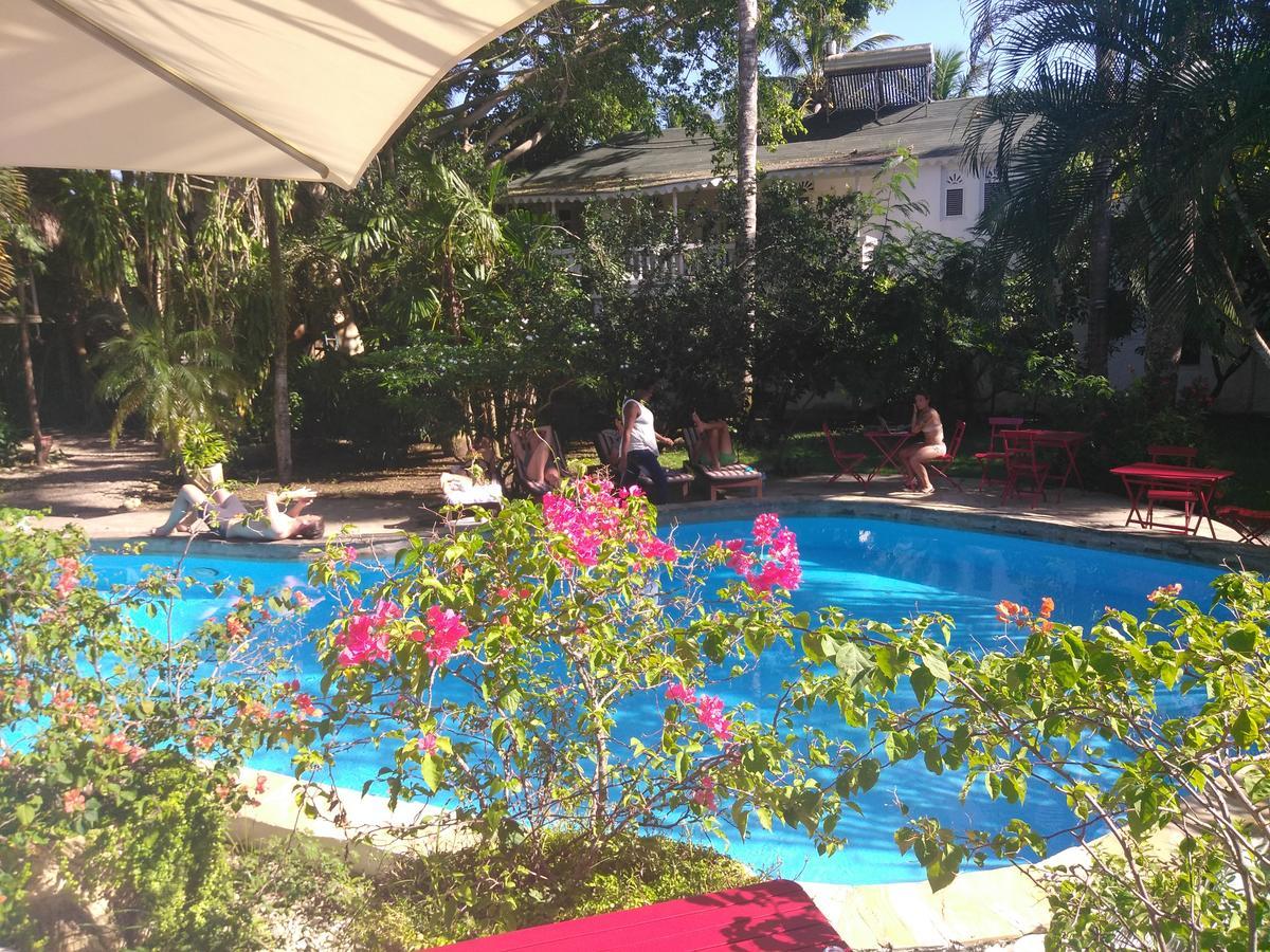 Cabarete Surf Camp Hotel Bagian luar foto
