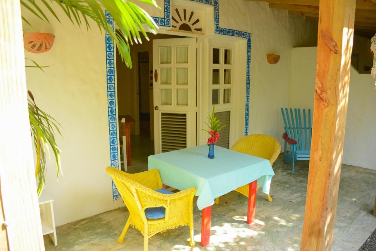 Cabarete Surf Camp Hotel Bagian luar foto