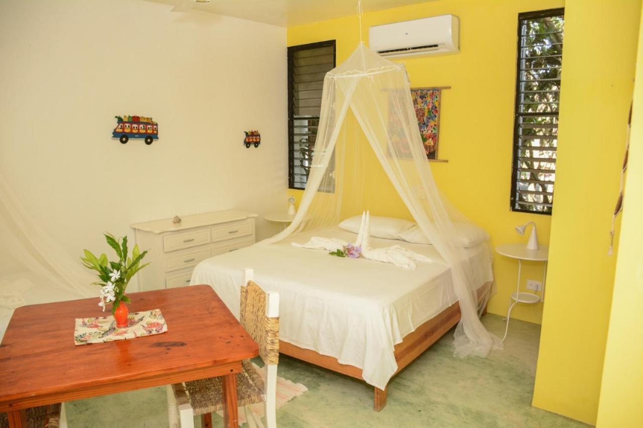 Cabarete Surf Camp Hotel Bagian luar foto